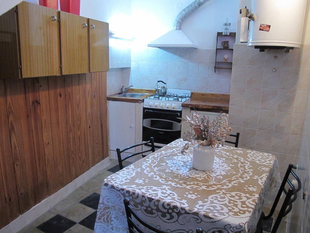 Bambi Hotel La Falda Habitación foto